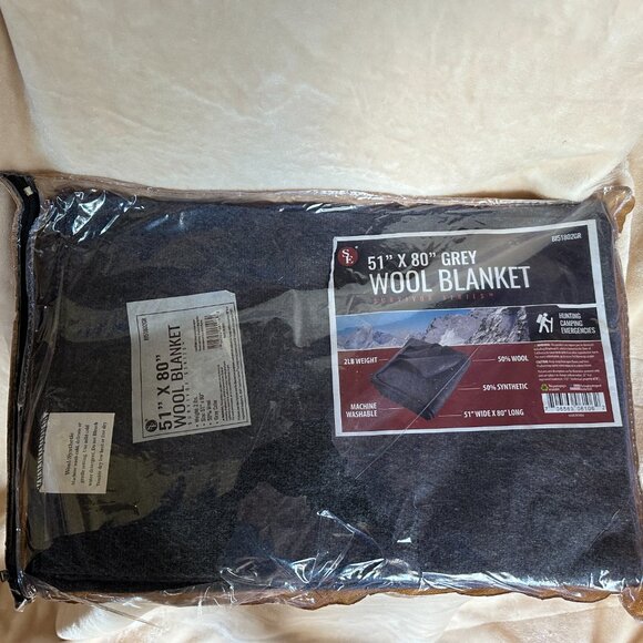 NWT SE 51" x 80" Wool Blanket Survivor Series - Picture 7 of 9